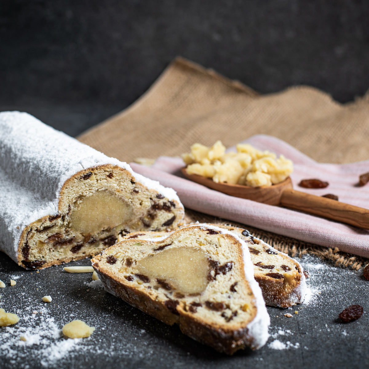 Marzipanstollen